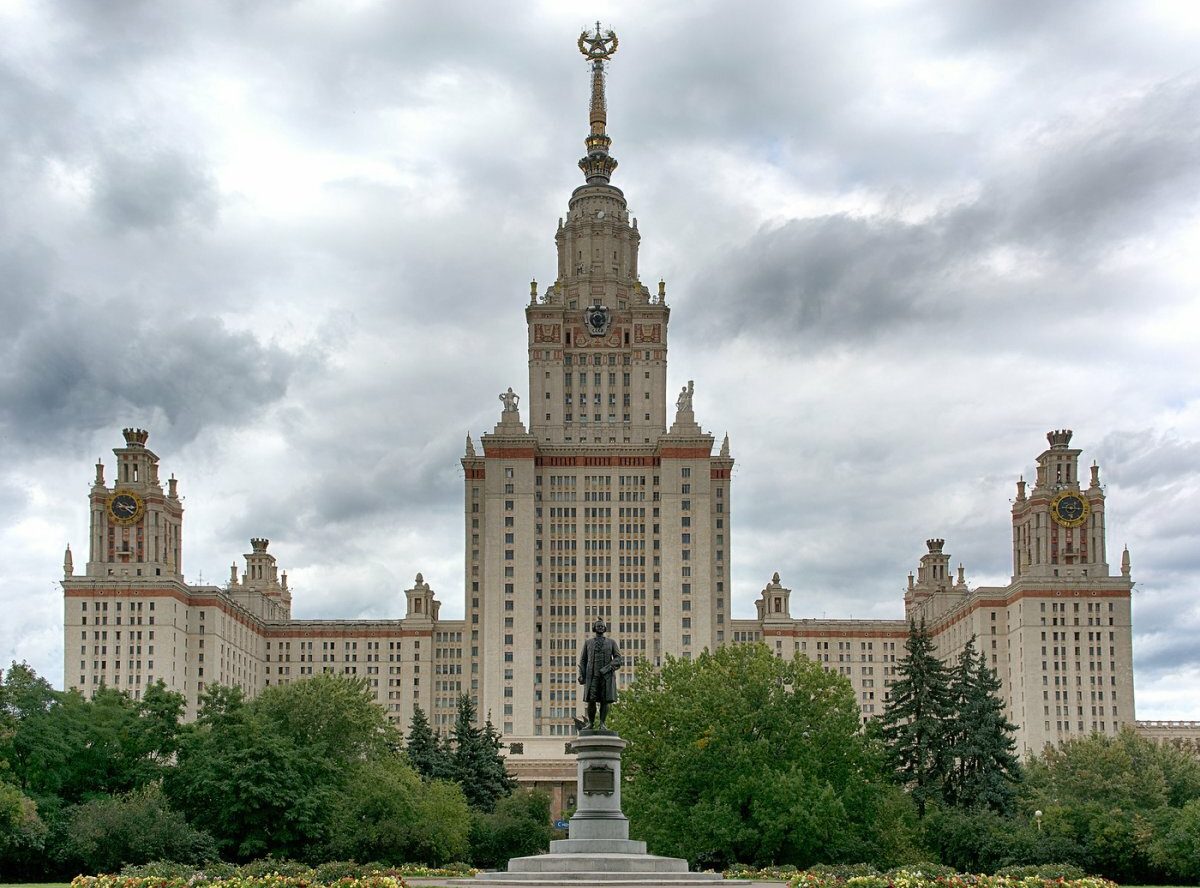 You are currently viewing Самые престижные университеты Москвы: как выбрать вуз